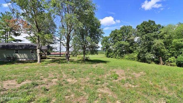 $324,000 | 1051 Williams Creek Road, Oneida, TN 37841