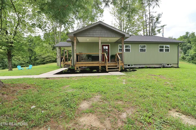 $324,000 | 1051 Williams Creek Road, Oneida, TN 37841