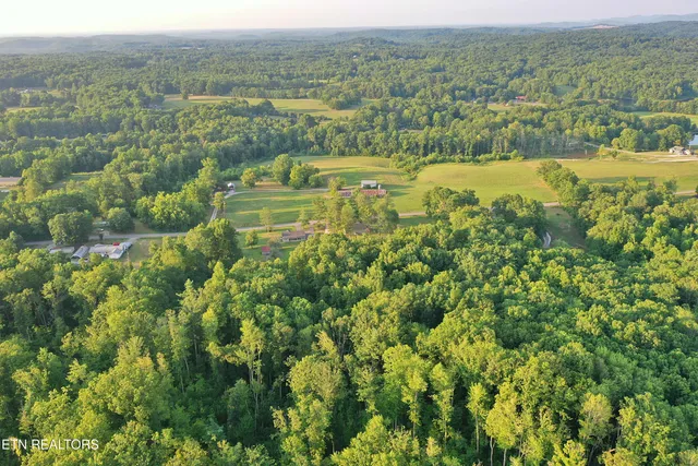 $324,000 | 1051 Williams Creek Road, Oneida, TN 37841