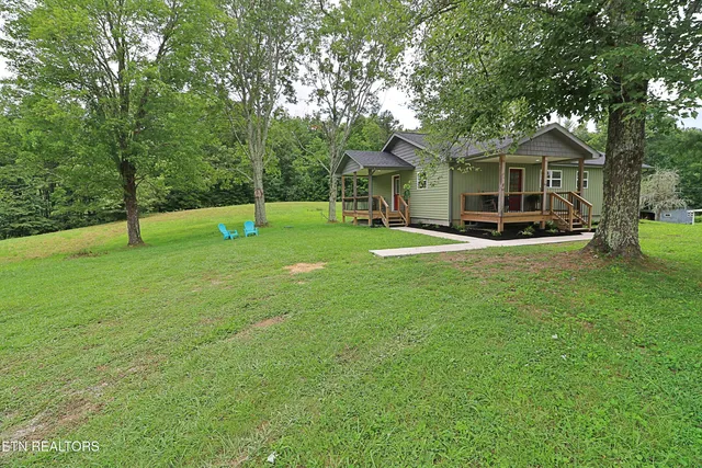 $324,000 | 1051 Williams Creek Road, Oneida, TN 37841