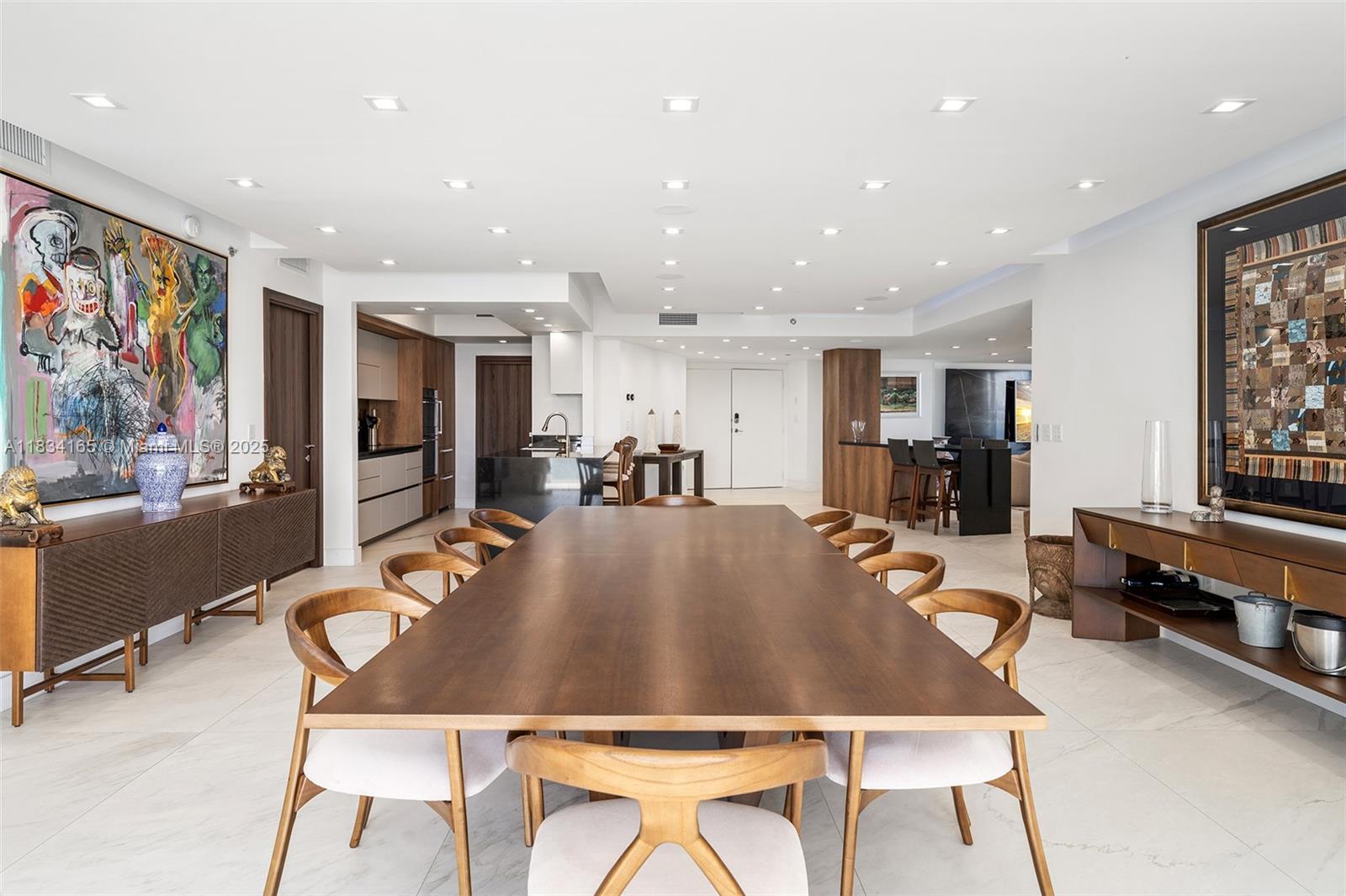 450 Alton Road, Unit 901902 Miami Beach, FL 33139 - Photo 14 of 100