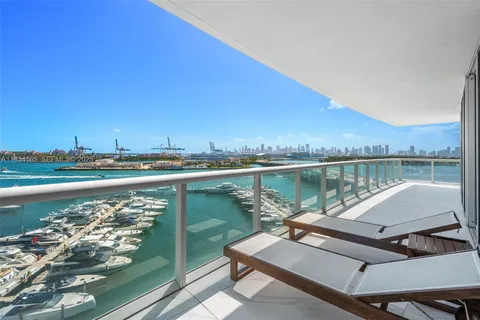 $5,600,000 | 450 Alton Road, Unit 901902, Miami Beach, FL 33139