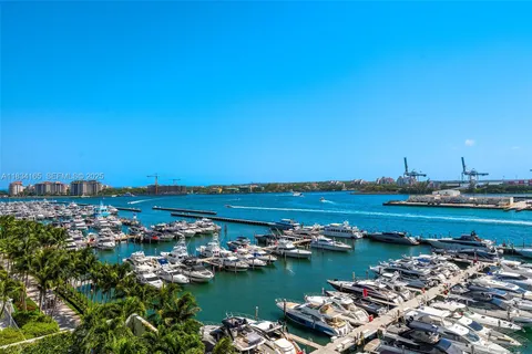 $5,600,000 | 450 Alton Road, Unit 901902, Miami Beach, FL 33139