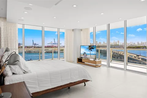 $6,500,000 | 450 Alton Road, Unit 901902, Miami Beach, FL 33139