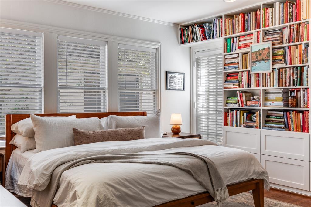 6423 Velasco Avenue Dallas, TX 75214 - Photo 12 of 26