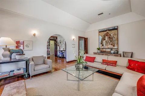 $849,900 | 6423 Velasco Avenue, Dallas, TX 75214