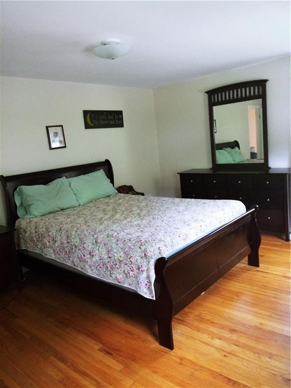 27 Carriage Road Cumberland Foreside, ME 04110 - Photo 13 of 20 Photo