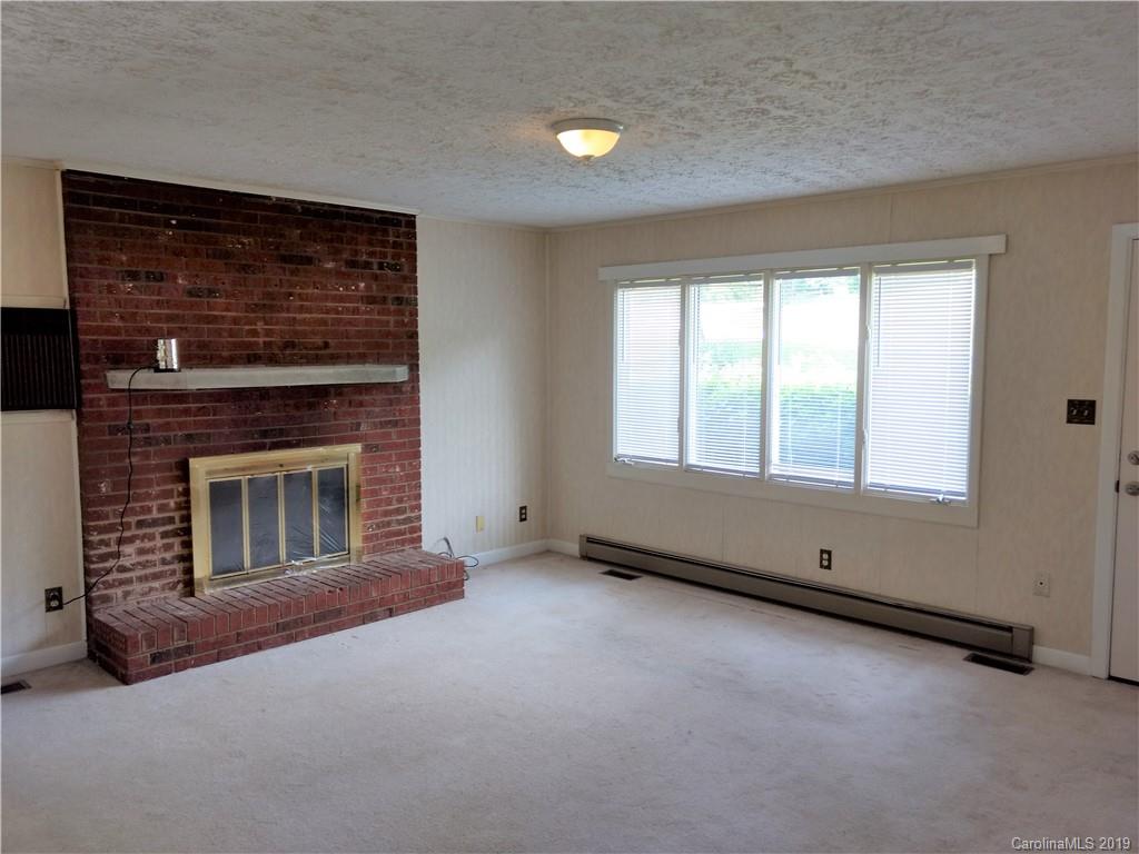 349 Causby Road Morganton, NC 28655 - Photo 2 of 16 Gallery Image 2