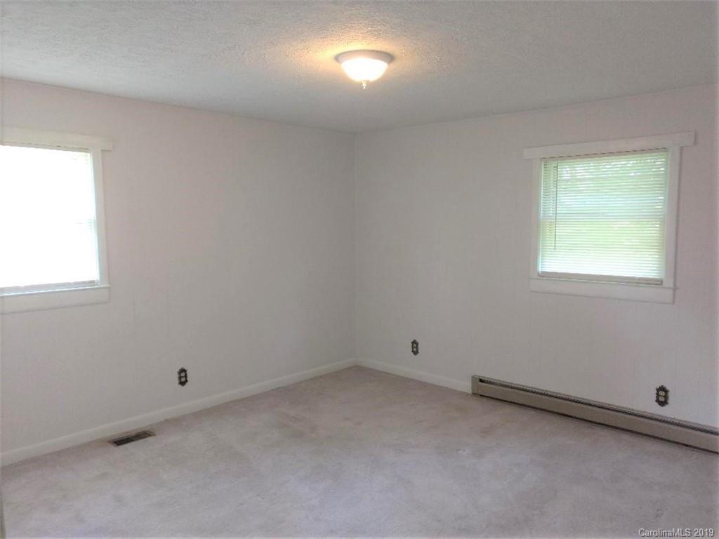 349 Causby Road Morganton, NC 28655 - Photo 11 of 16 Gallery Image 11
