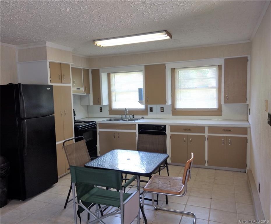 349 Causby Road Morganton, NC 28655 - Photo 3 of 16 Gallery Image 3