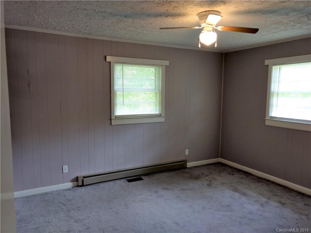349 Causby Road Morganton, NC 28655 - Photo 4 of 16 Gallery Image 4