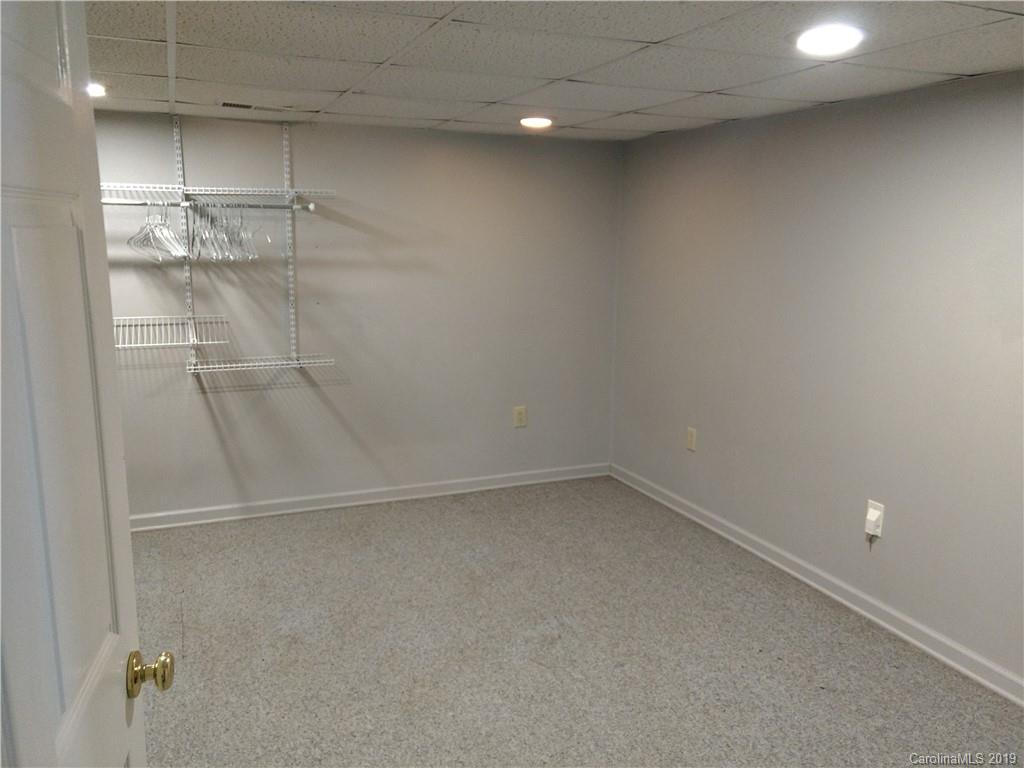 349 Causby Road Morganton, NC 28655 - Photo 9 of 16 Gallery Image 9