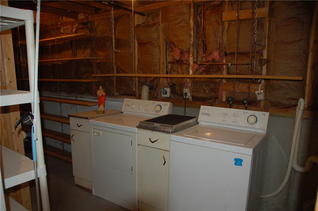 3 Rosemount Lane Westerly, RI 02891 - Photo 22 of 25 Gallery Image 22