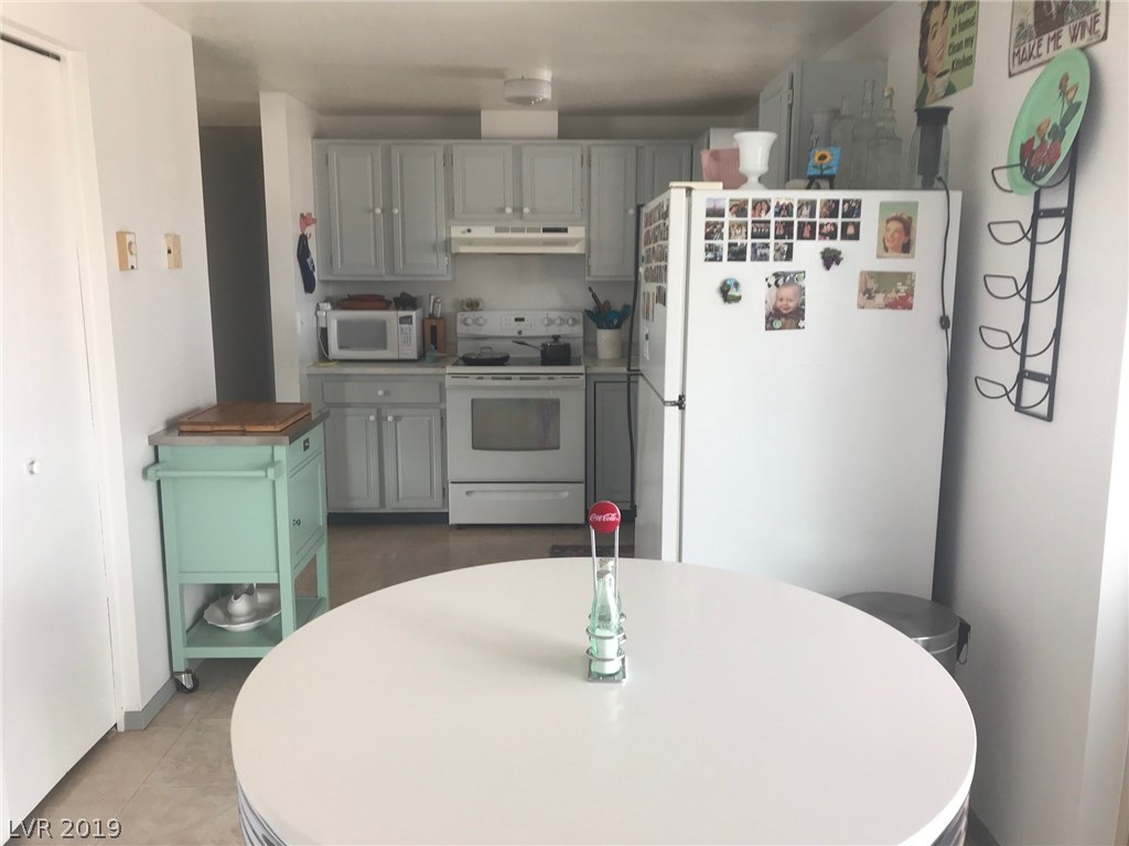 1029 Ricegrass Lane Tonopah, NV 89049 - Photo 5 of 20 Gallery Image 5