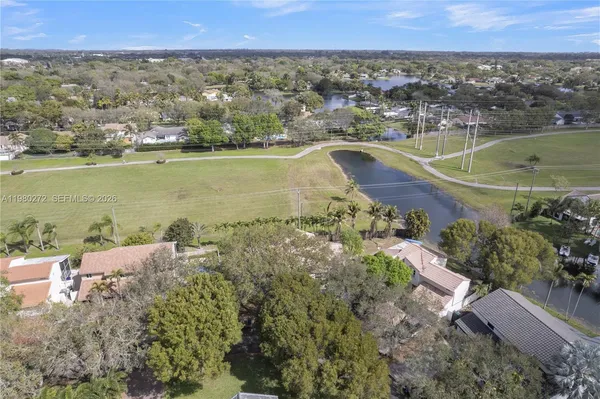 $3,400 | 12145 Begonia Way, Unit 12145, Cooper City, FL 33026