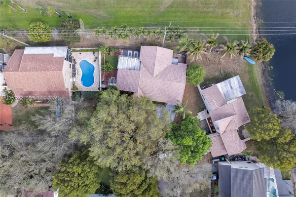 $3,400 | 12145 Begonia Way, Unit 12145, Cooper City, FL 33026