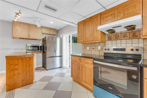 $3,400 | 12145 Begonia Way, Unit 12145, Cooper City, FL 33026