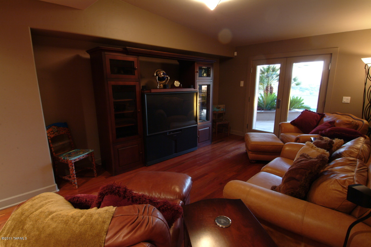 820 East Magee Road Tucson, AZ 85718 - Photo 11 of 32 Gallery Image 11