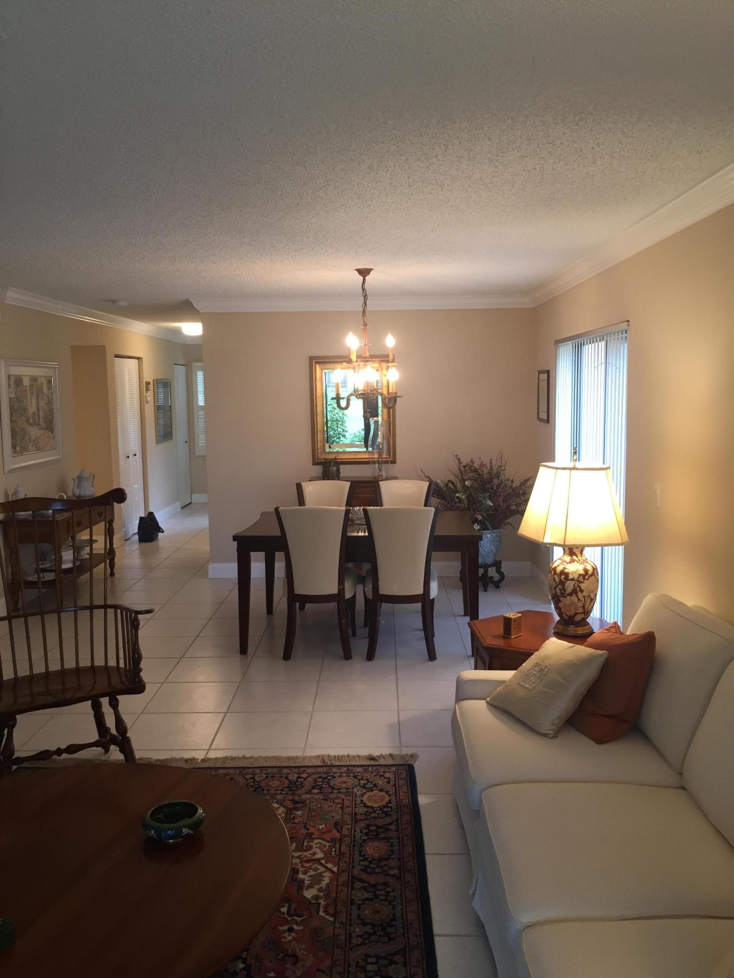 21668 Arriba Real A Boca Raton, FL 33433 - Photo 3 of 13 IMG_2571