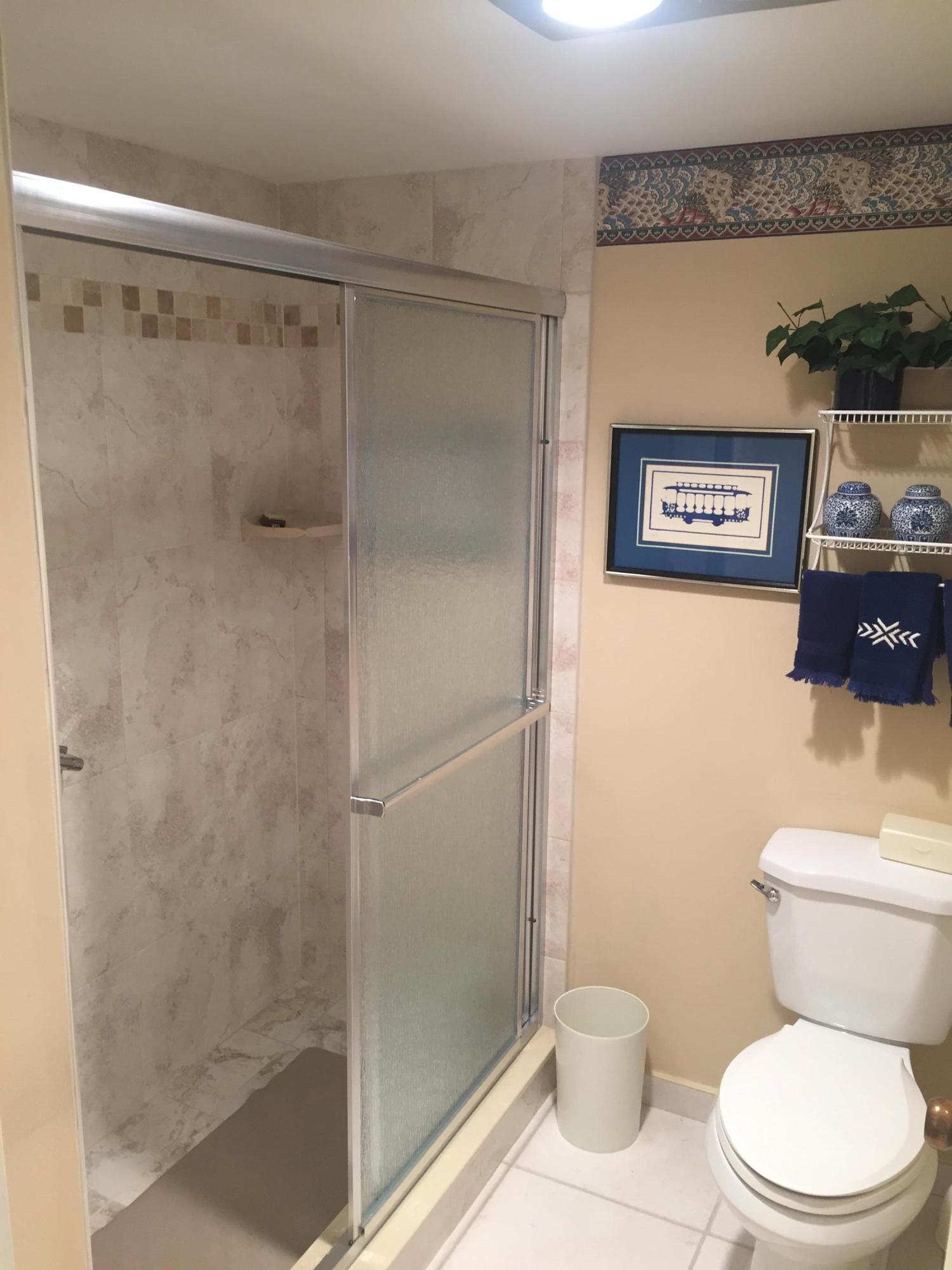 21668 Arriba Real A Boca Raton, FL 33433 - Photo 8 of 13 IMG_2577