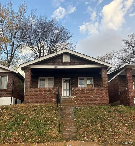 $37,500 | 5583 Floy Avenue, St. Louis, MO 63136