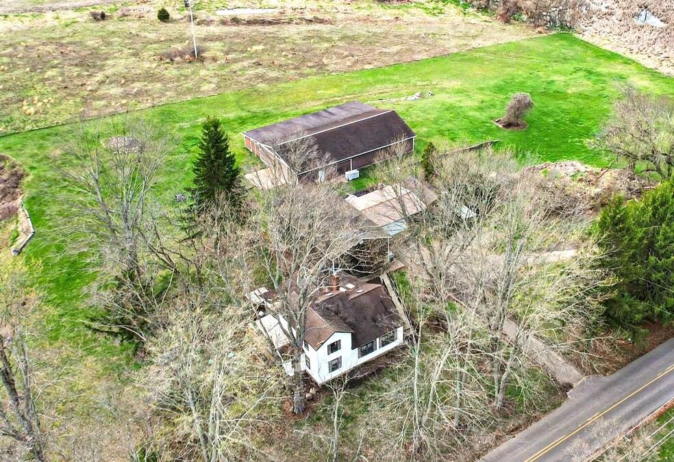 11089 4 Mile Road Battle Creek, MI 49015 - Photo 37 of 39 aerial view