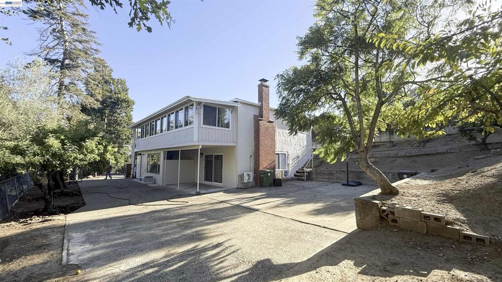 3682 Seven Hills Road Castro Valley, CA 94546 - Photo 2 of 22 Back of Building