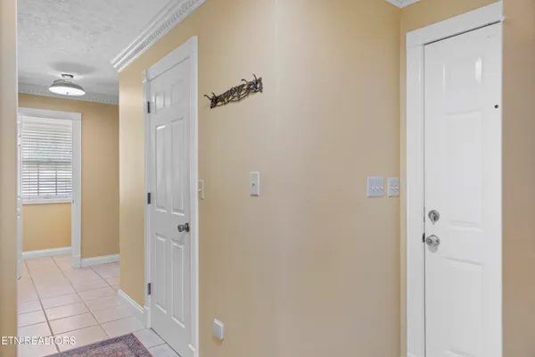 $428,500 | 145 Lynn Avenue, Jellico, TN 37762