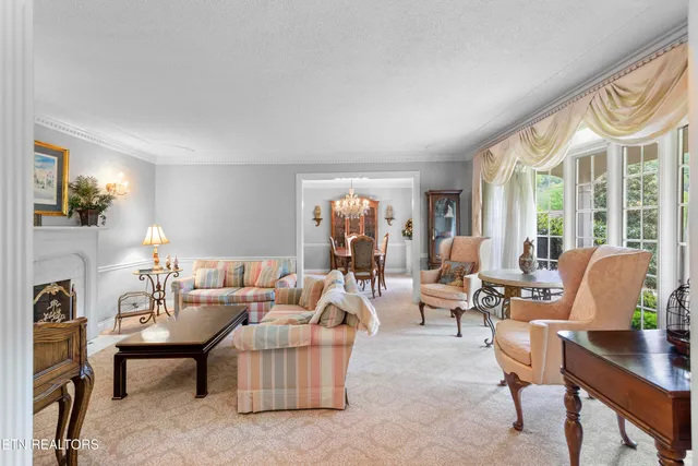 $428,500 | 145 Lynn Avenue, Jellico, TN 37762