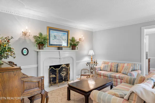 $428,500 | 145 Lynn Avenue, Jellico, TN 37762