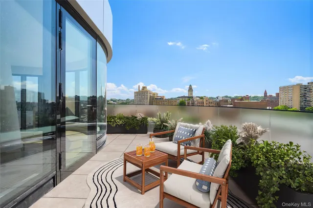 $3,100 | 44 Hudson Street, Unit 903, Yonkers, NY 10701