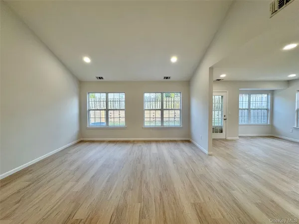$599,000 | 12 Sophia Drive, Middle Island, NY 11953