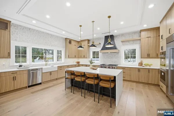 $3,499,000 | 470 White Oak Ridge Road, Short Hills, NJ 07078
