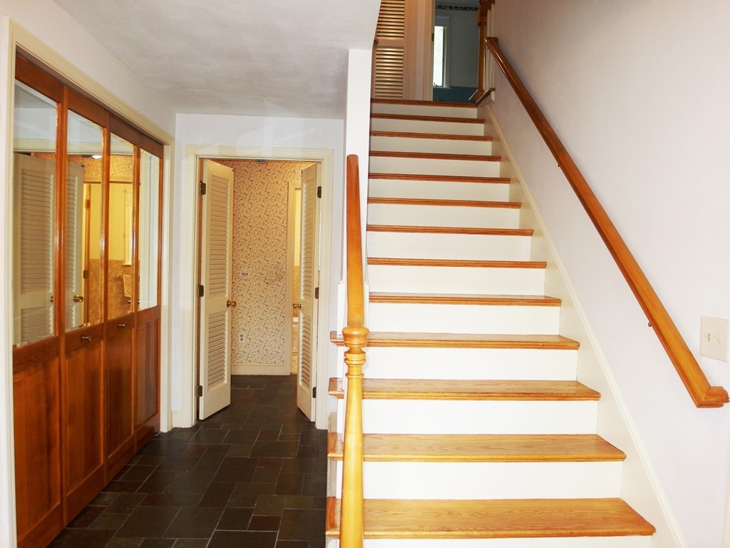 3 Merifield Lane Natick, MA 01760 - Photo 3 of 30 Gallery Image 3