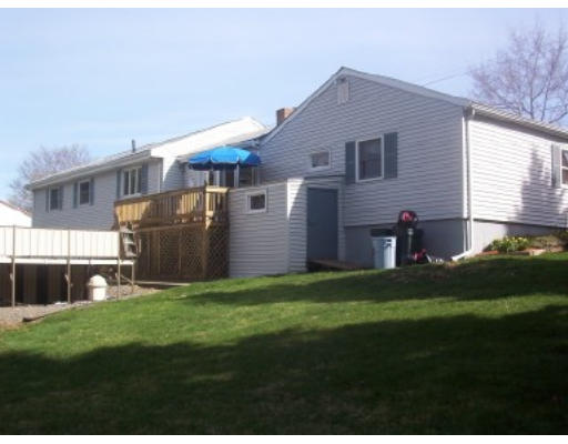 4 Clearwater Road Peabody, MA 01960 - Photo 11 of 13 Gallery Image 11