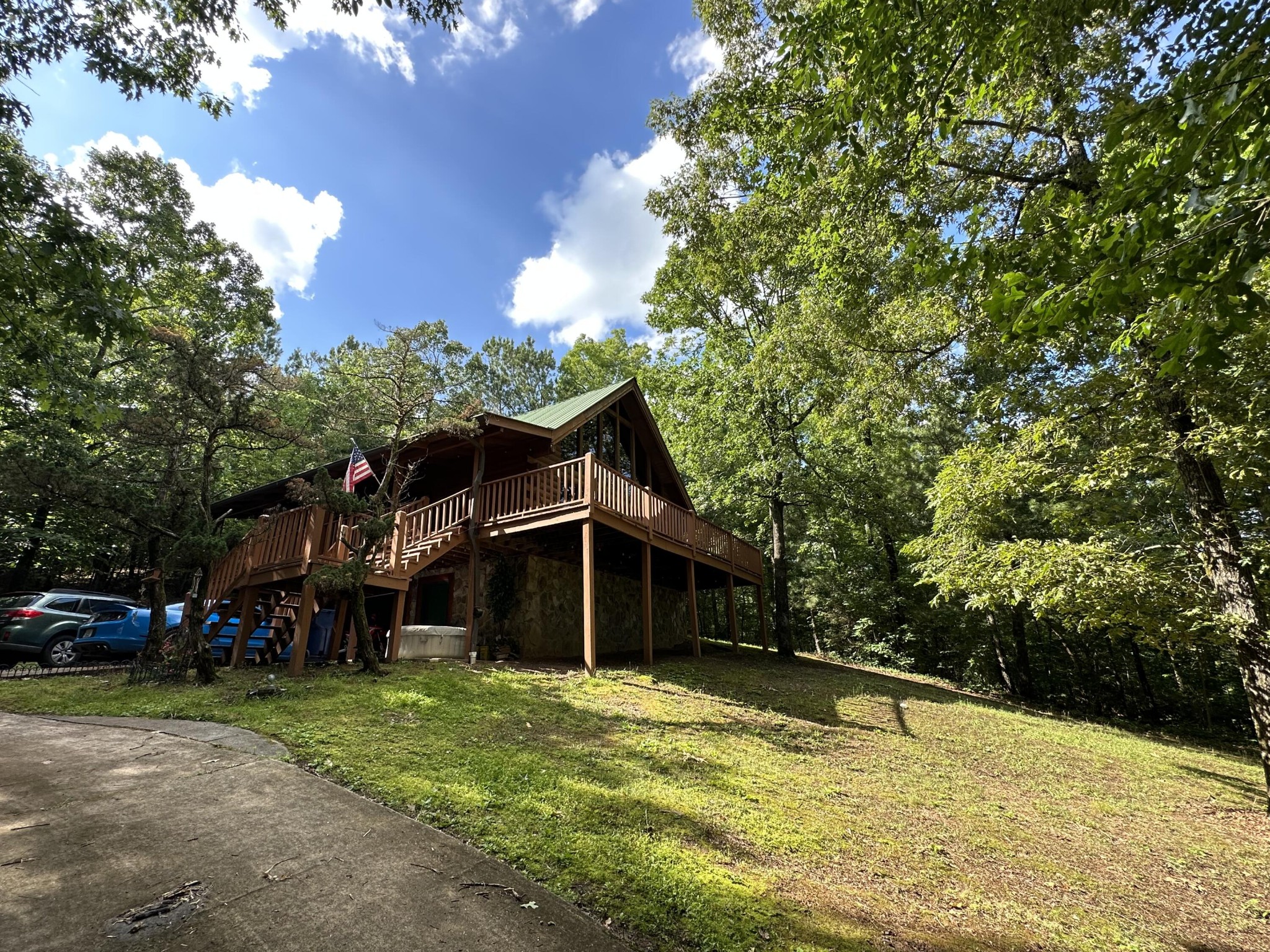 606 Morgan Road Charleston, TN 37310 - Photo 6 of 53 a view of a house with a yard