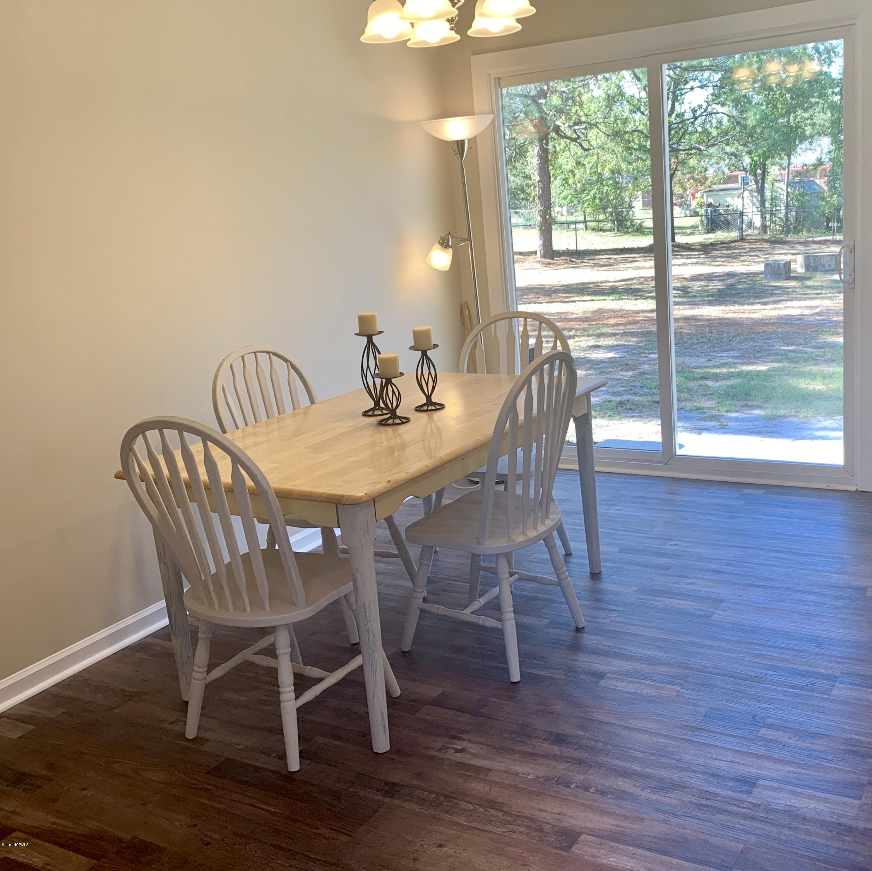 421 Bodega Bay Road Wilmington, NC 28412 - Photo 13 of 23 Dining Area 2