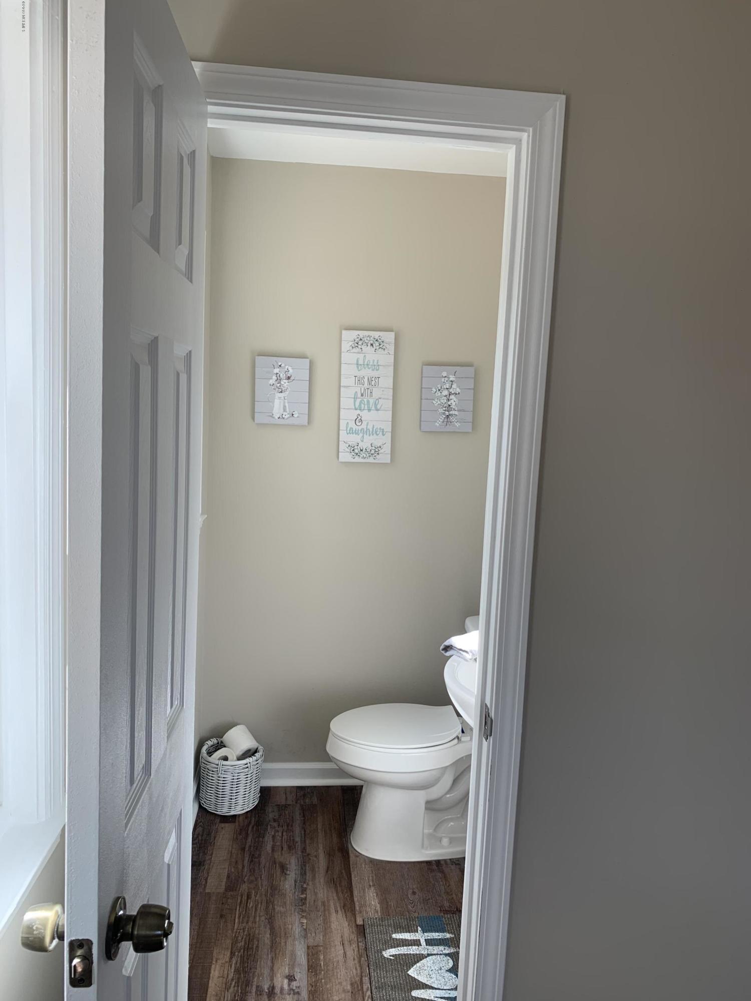 421 Bodega Bay Road Wilmington, NC 28412 - Photo 16 of 23 Master Bath