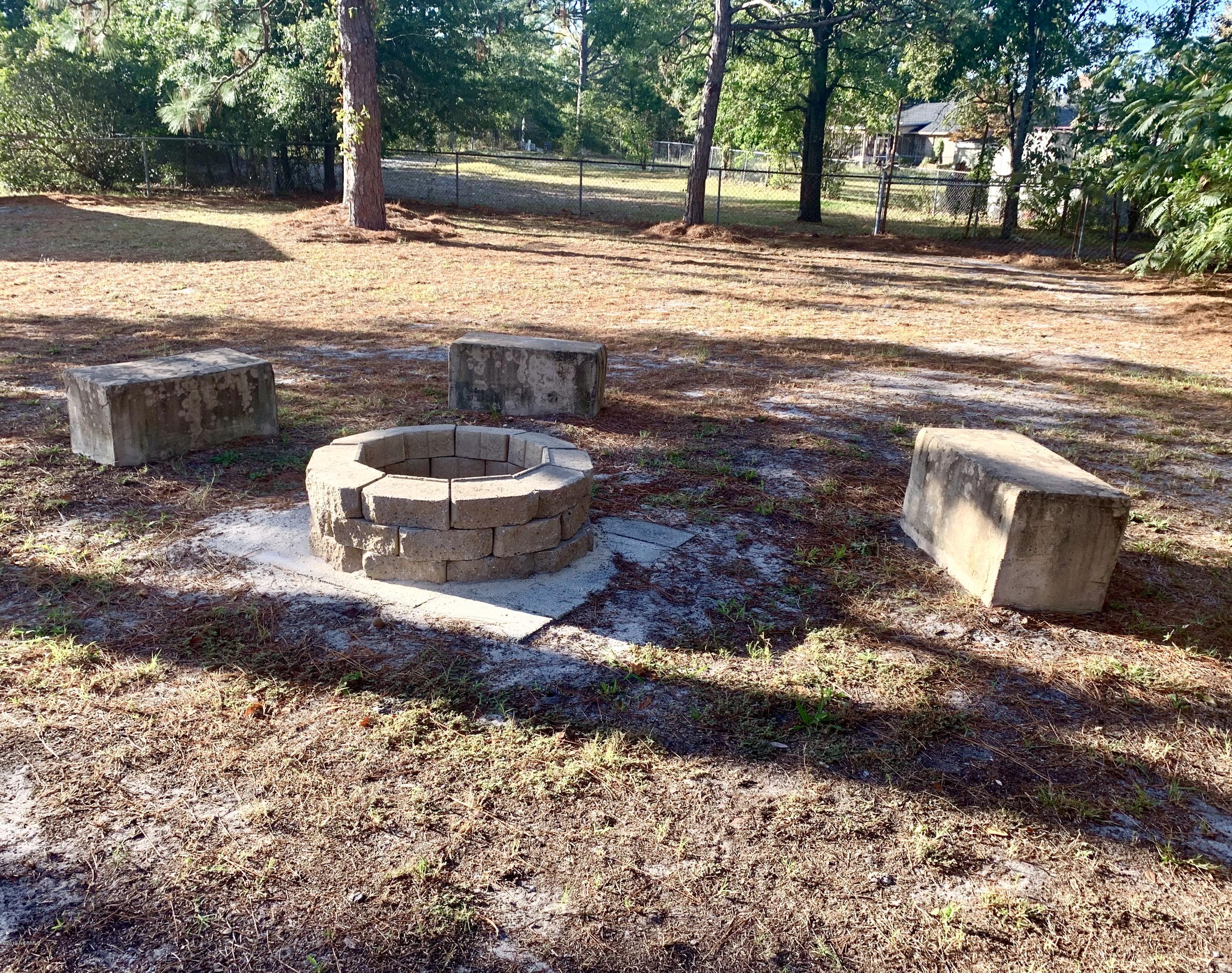 421 Bodega Bay Road Wilmington, NC 28412 - Photo 20 of 23 Firepit