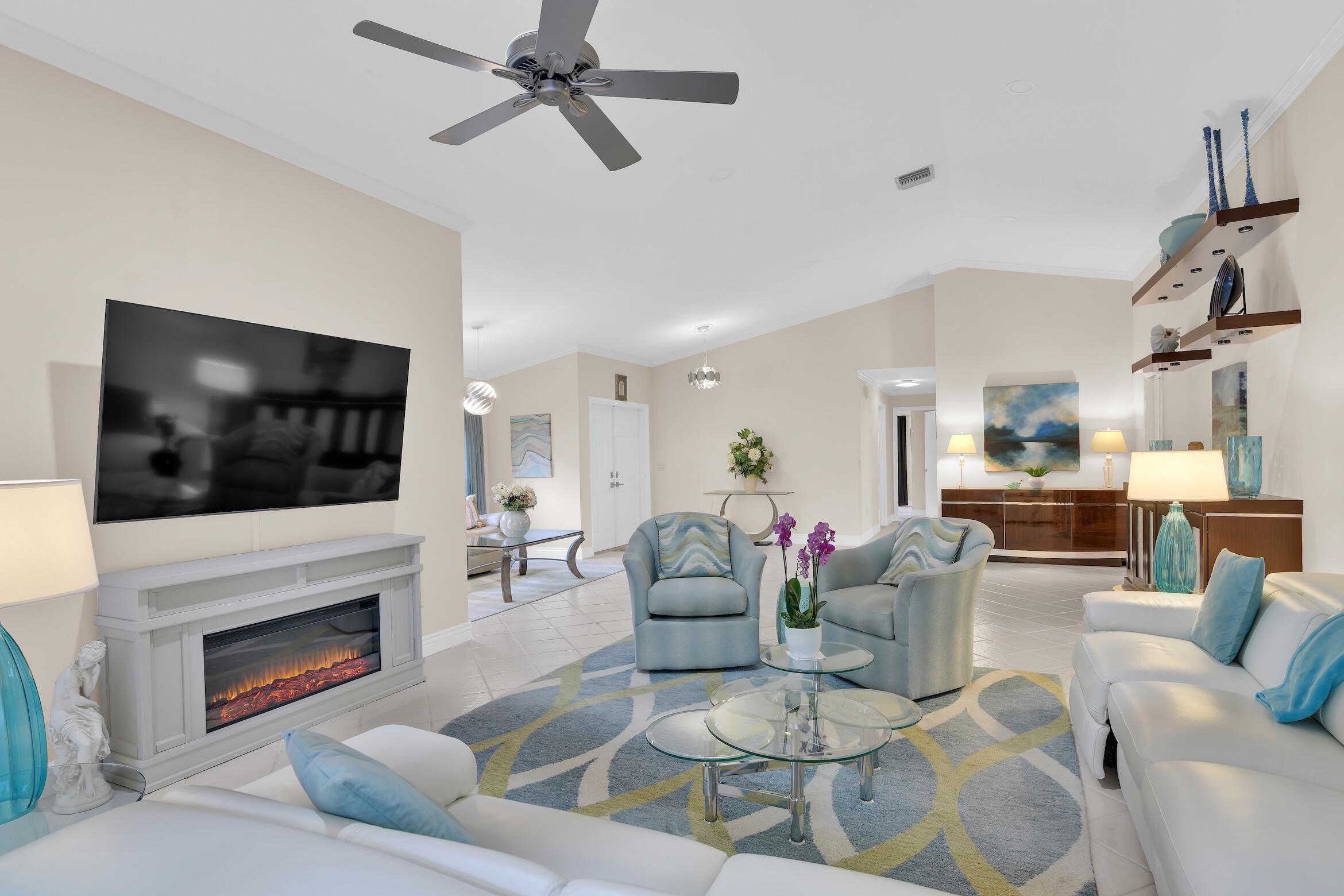 21368 Bridgeview Drive Boca Raton, FL 33428 - Photo 28 of 67 Living Room