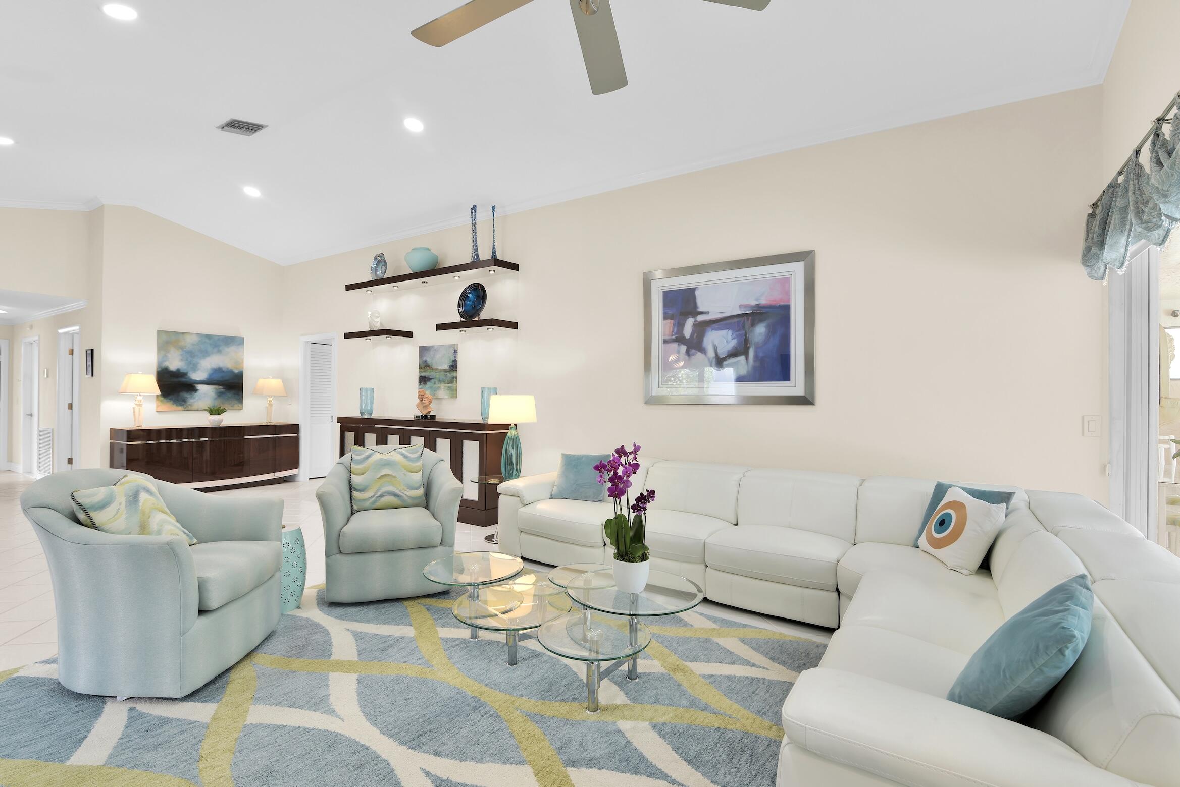 21368 Bridgeview Drive Boca Raton, FL 33428 - Photo 29 of 67 Living Room