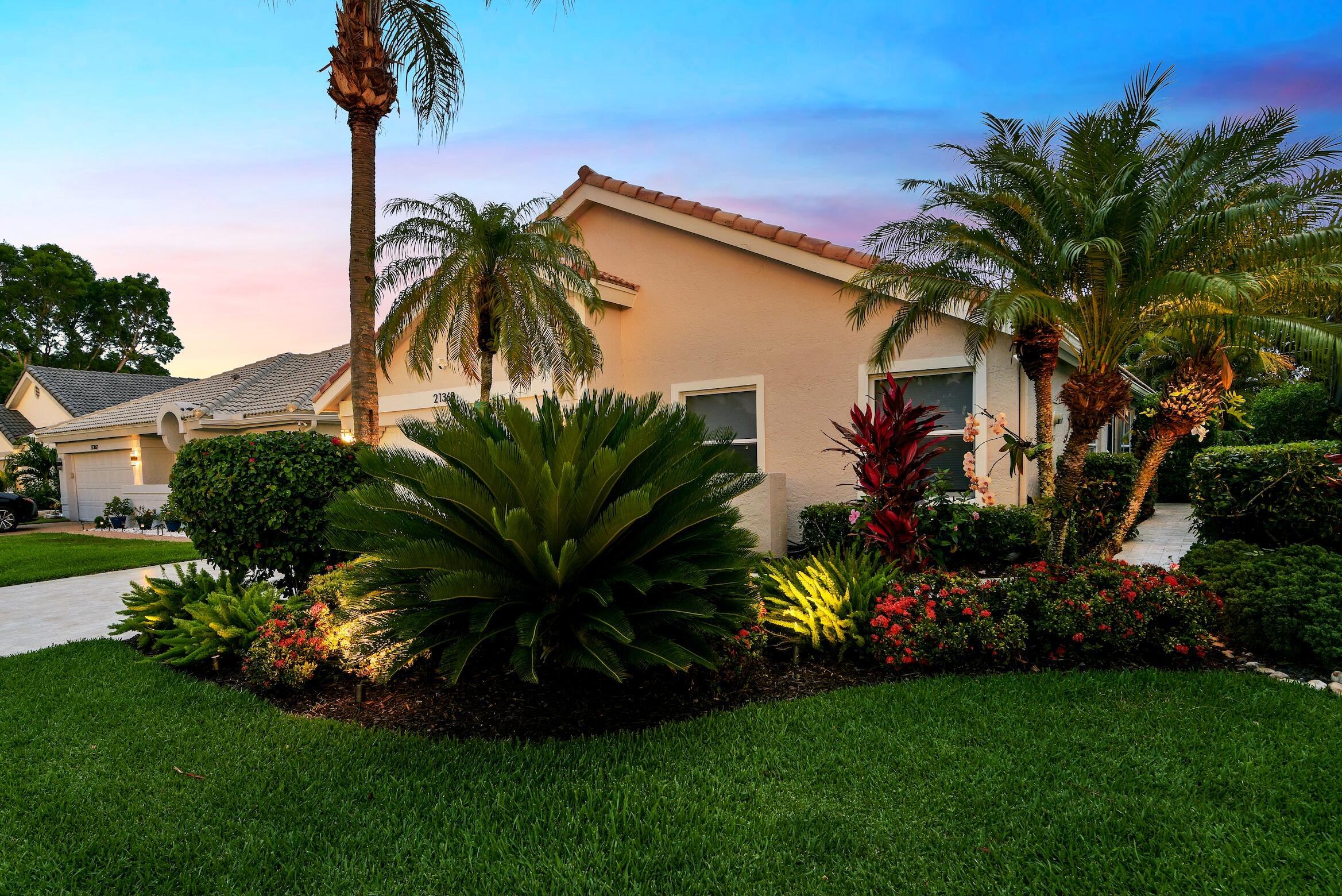 21368 Bridgeview Drive Boca Raton, FL 33428 - Photo 4 of 67 Evening Photos