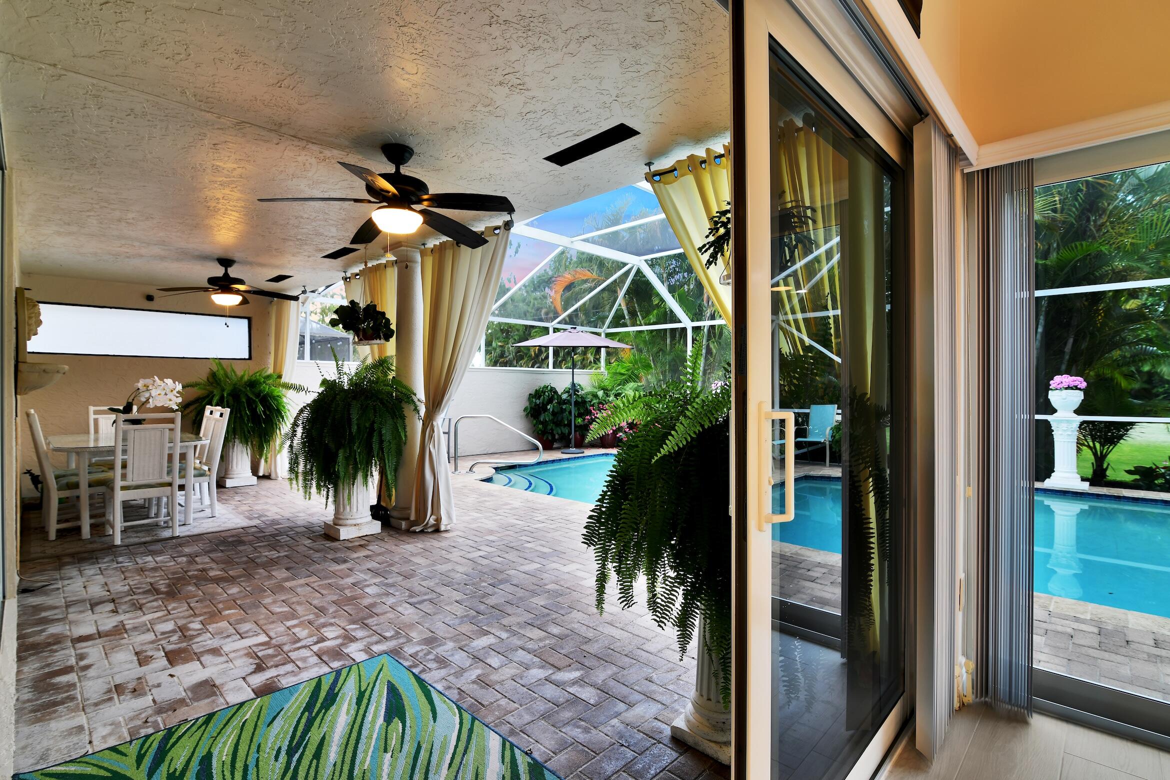 21368 Bridgeview Drive Boca Raton, FL 33428 - Photo 7 of 67 Tropical Lanai