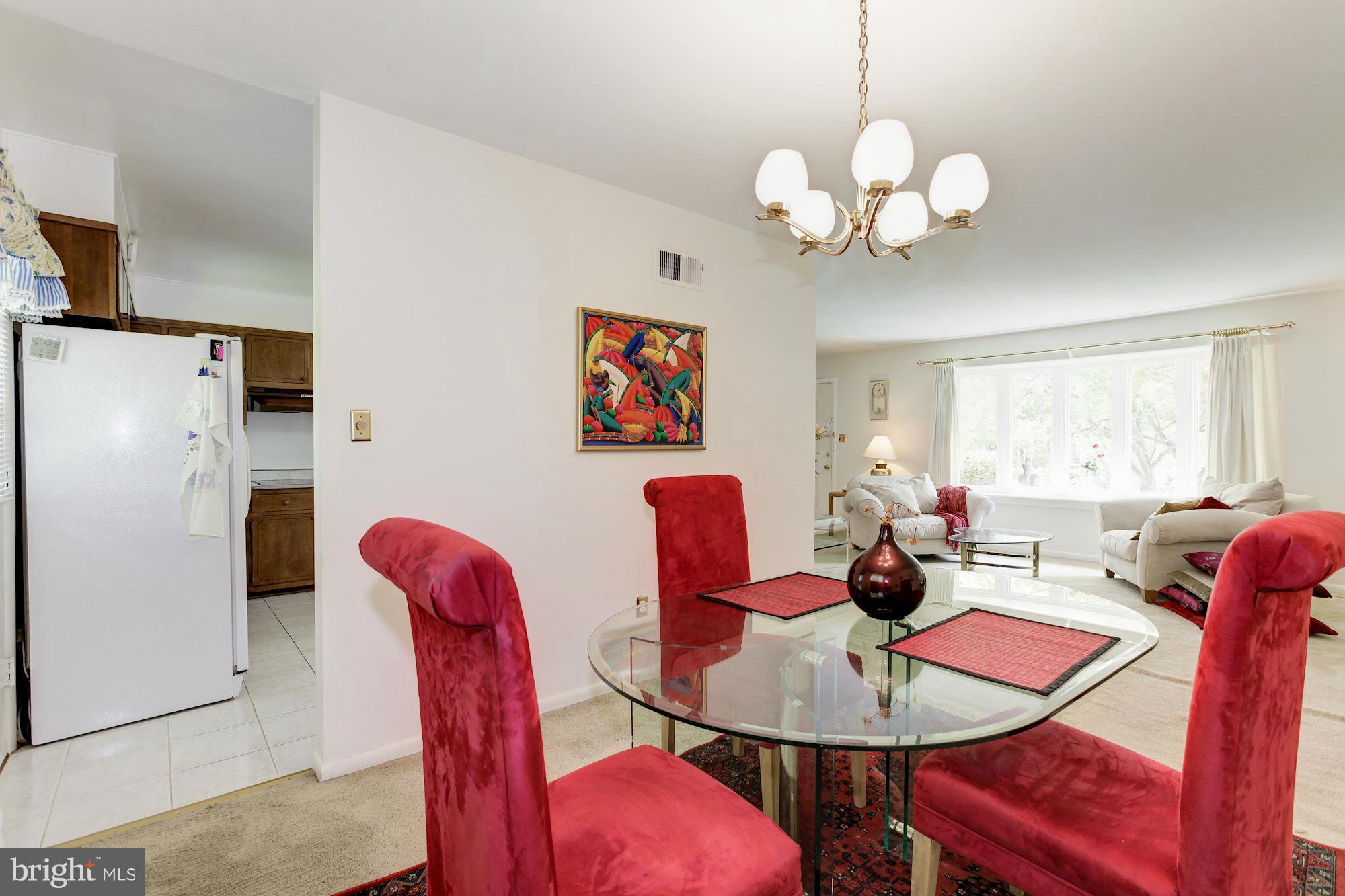 12121 Kerwood Road Silver Spring, MD 20904 - Photo 11 of 30 Dining Room