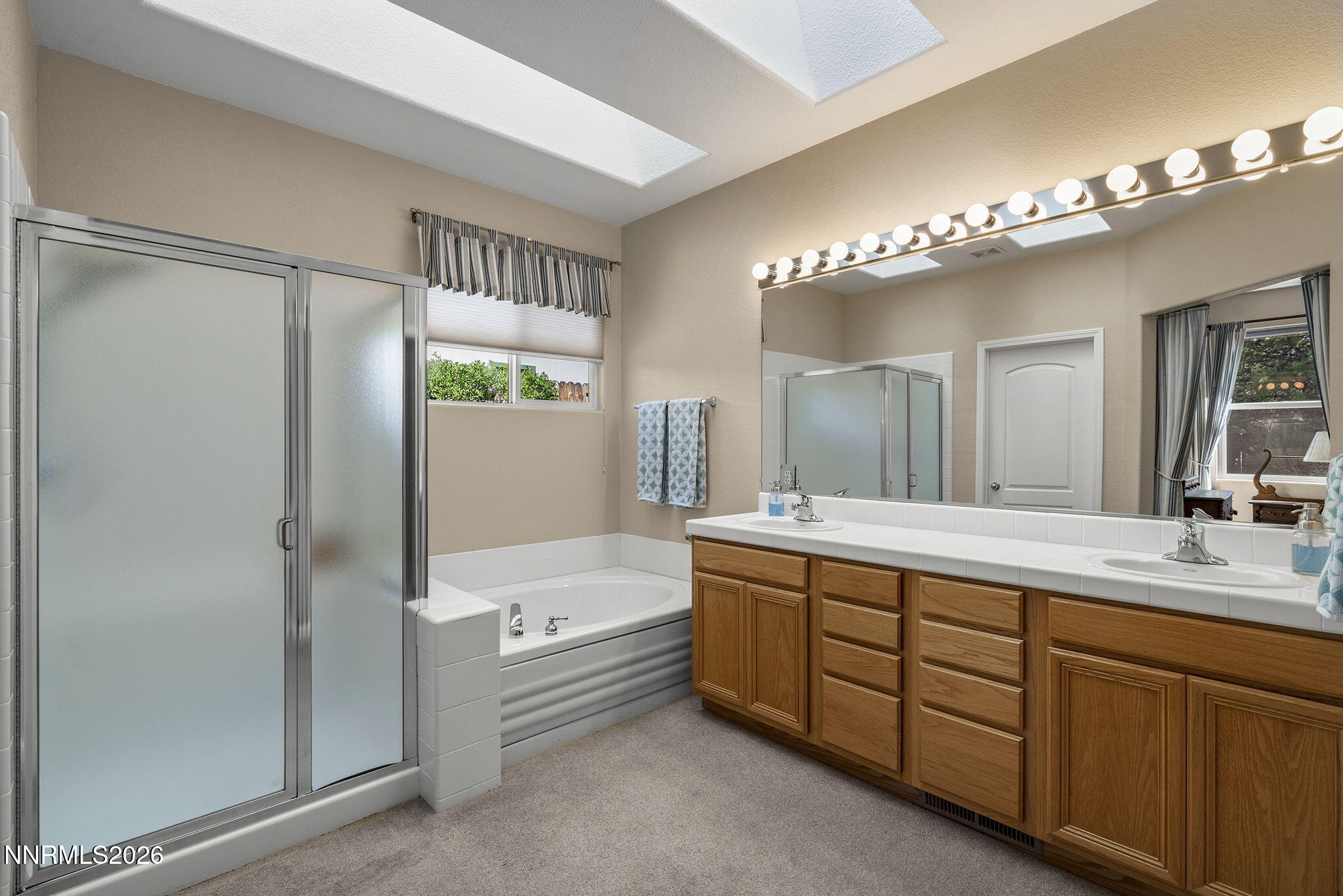 3360 Glacier Court Reno, NV 89503 - Photo 13 of 19 15-web-or-mls-_DSC2179