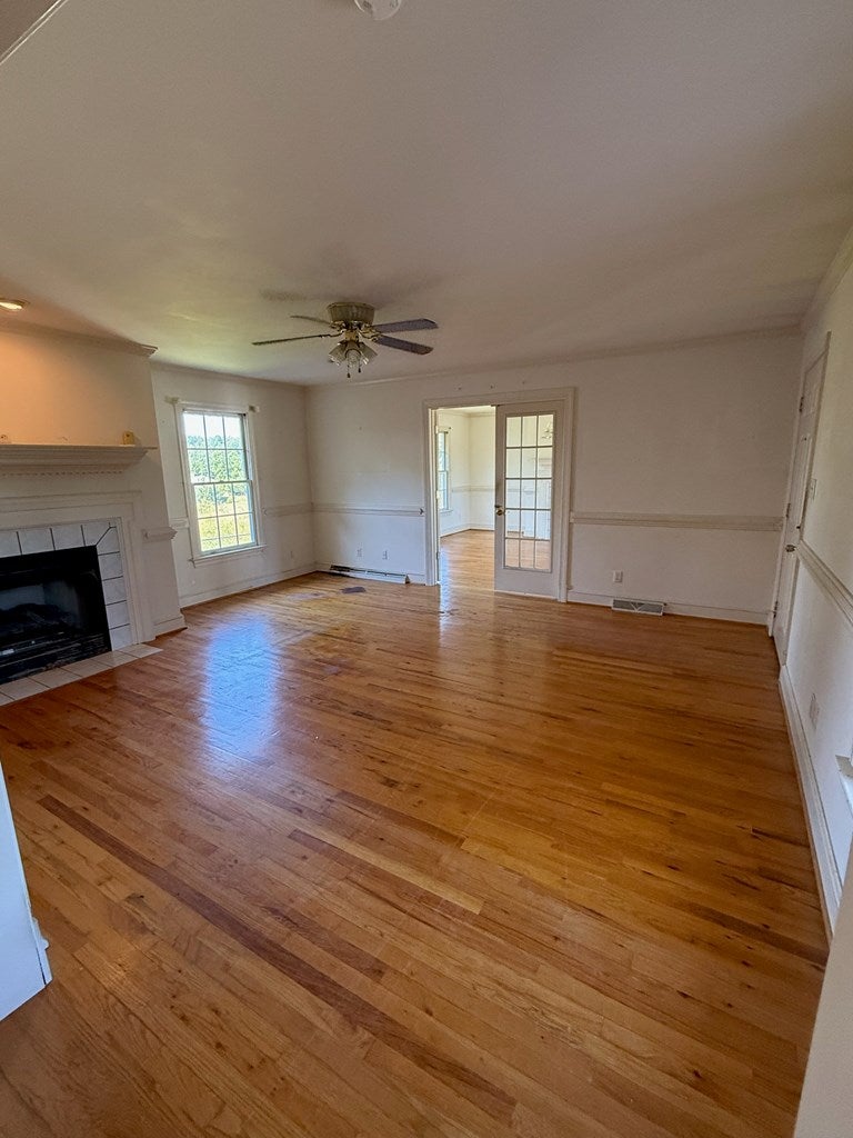 412 Ringgold Road Ringgold, VA 24586 - Photo 7 of 12 Gallery Image 7