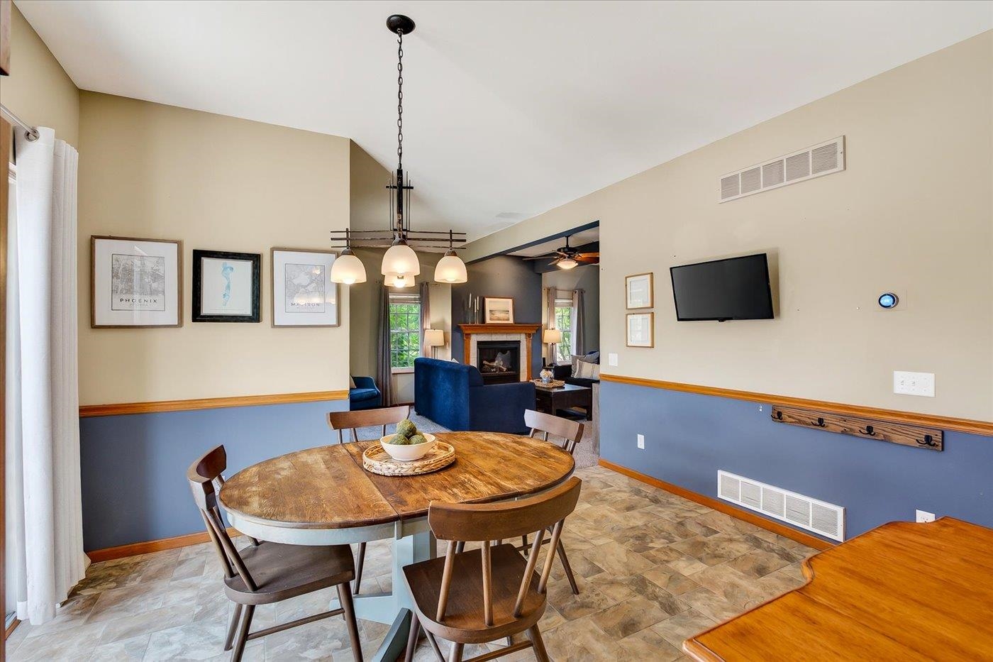 1398 Overlook Pass Sun Prairie, WI 53590 - Photo 20 of 50 Gallery Image 20