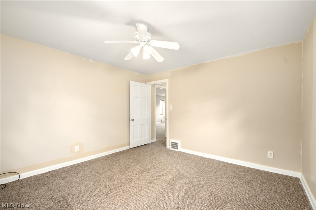 4122 Lambert Road Cleveland, OH 44121 - Photo 14 of 32 bedroom