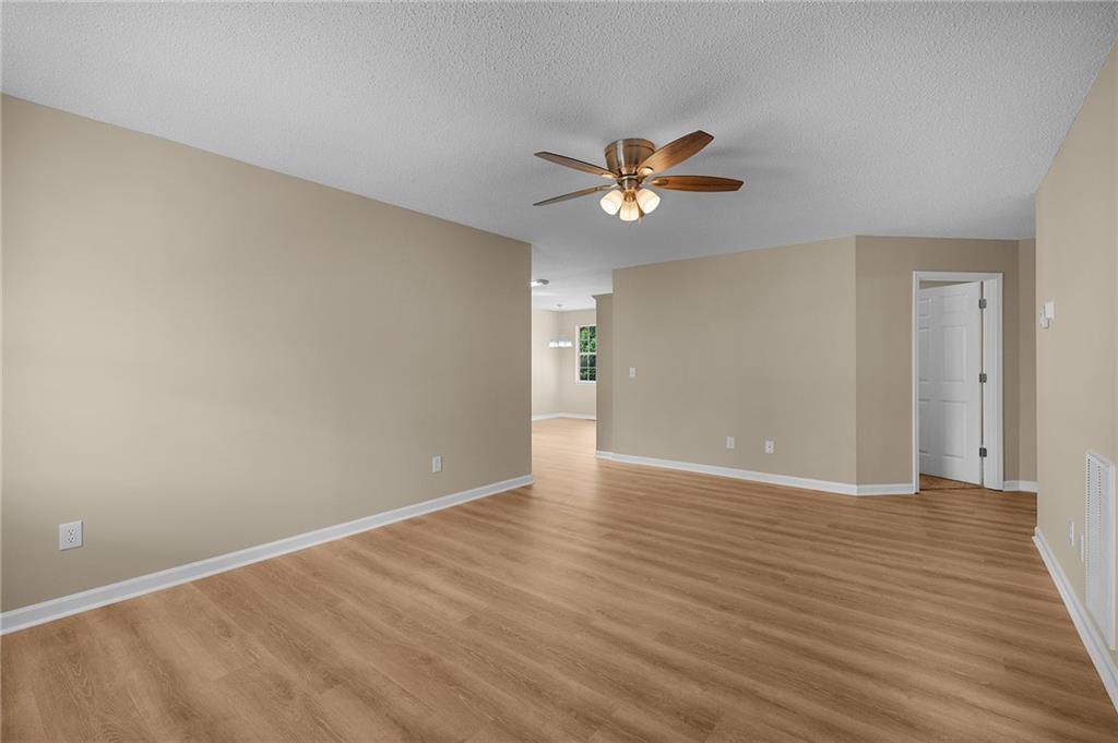 110 Walraven Way Southeast Calhoun, GA 30701 - Photo 8 of 31