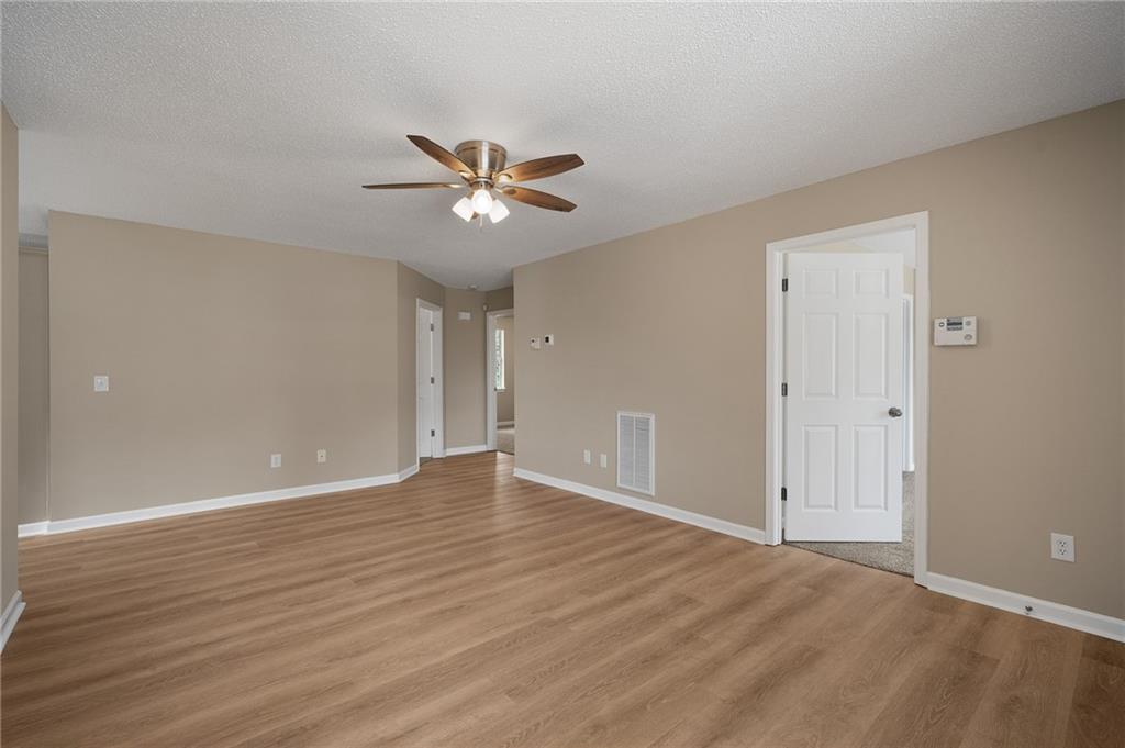 110 Walraven Way Southeast Calhoun, GA 30701 - Photo 9 of 31